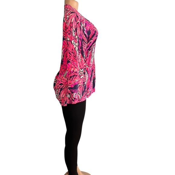 Lilly Pulitzer Sarasota Tunic Long Sleeve Vneck Blouse A Jungle in Here Print - Picture 4 of 9